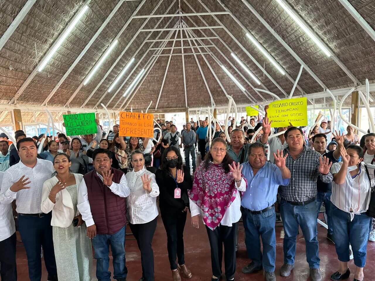 Sin simulaciones, líderes del distrito XV se suman a la campaña de Rosario Orozco