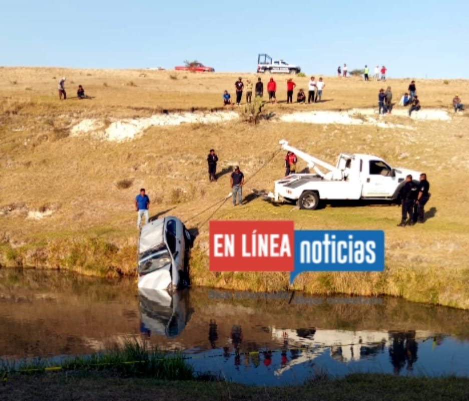 Muere ahogado niño discapacitado en jagüey de Cuautinchán; cayó con todo y vehículo donde lo dejaron
