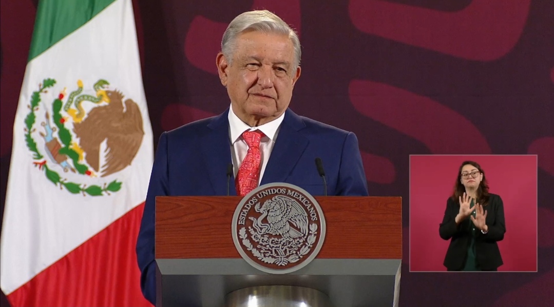AMLO promete justicia para estudiante de Ayotzinapa asesinado en Guerrero