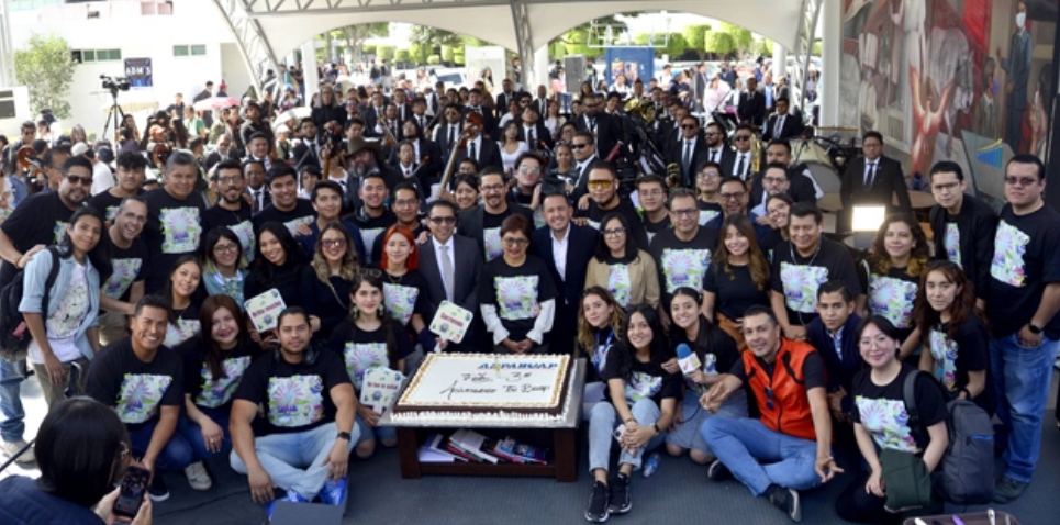 Rectora Lilia Cedillo reconoce el trabajo de TVBUAP al celebrar tercer aniversario