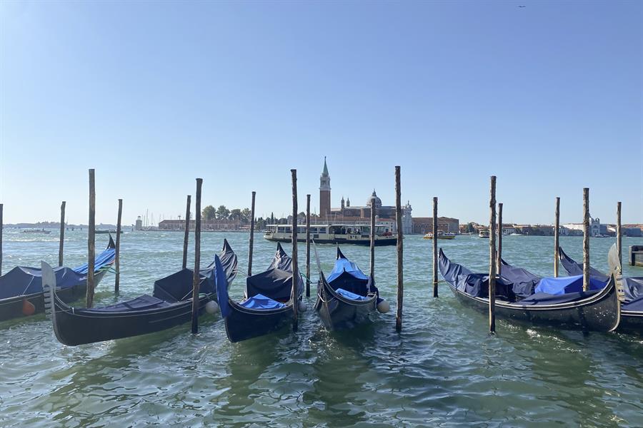 Inicia el pago para visitar Venecia entre resignación de turistas y protesta de habitantes