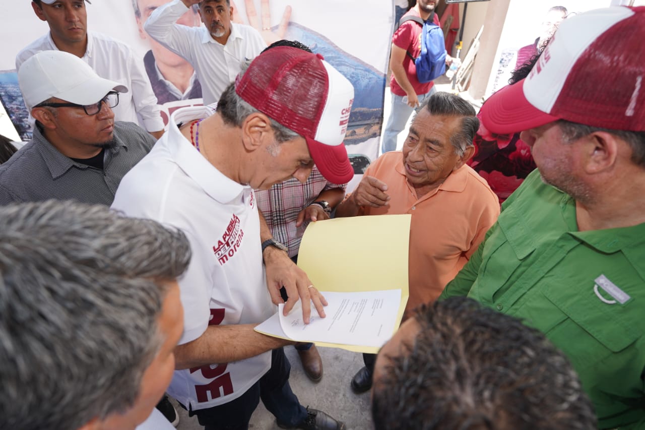 Seguridad y alumbrado piden habitantes de Romero Vargas a Pepe Chedraui