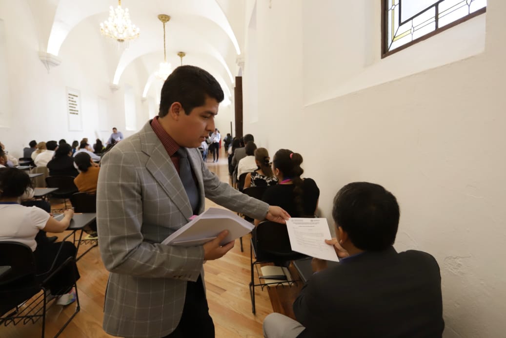 Poder Judicial de Puebla realiza exámenes de oposición para seleccionar jueces