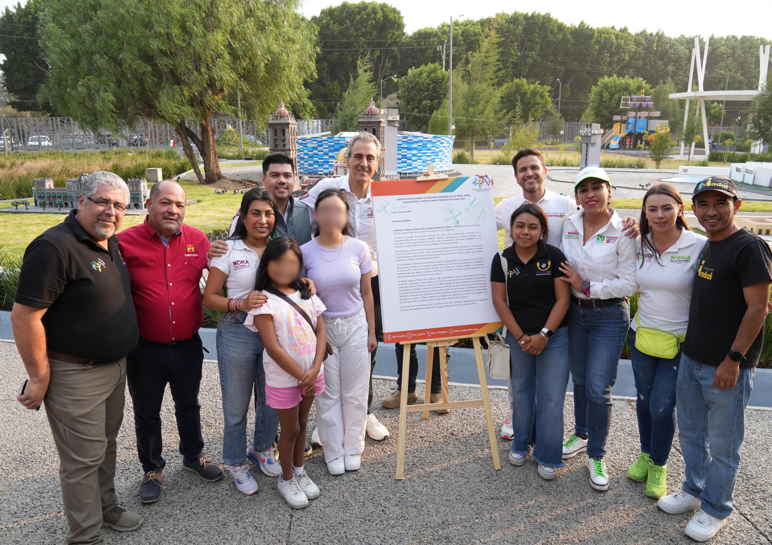 Pepe Chedraui, primer candidato a la Presidencia Municipal en firmar compromisos a favor de la niñez