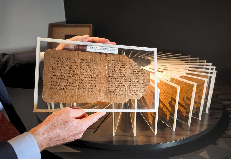 El códice Crosby-Schøyen, uno de los libros más antiguos del mundo, a subasta en Londres