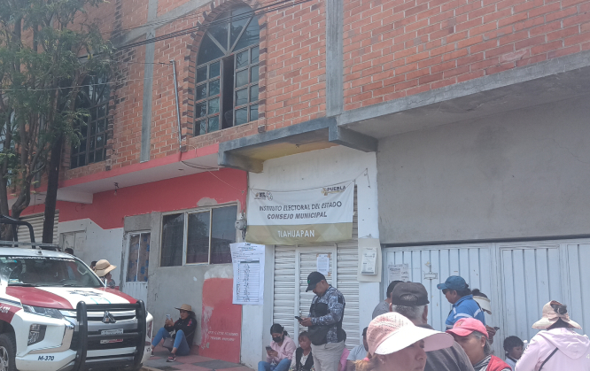 Debido a amenazas hacia funcionarios del IEE, el voto x voto de Tlahuapan será en Puebla