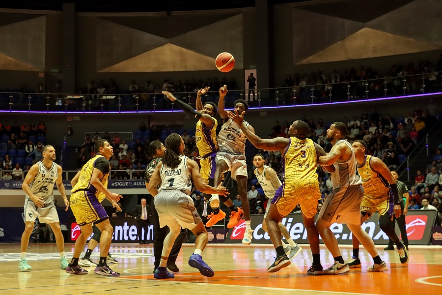 Lobos Plateados debuta con victoria en la LNBP 2024