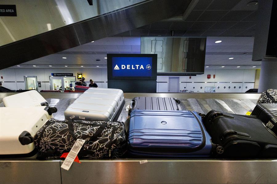 El Gobierno de EE.UU. abre investigación a Delta tras cuatro días de cancelaciones masivas