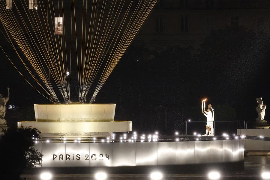 París quiere conservar el pebetero, los anillos de la torre Eiffel y las estatuas del Sena