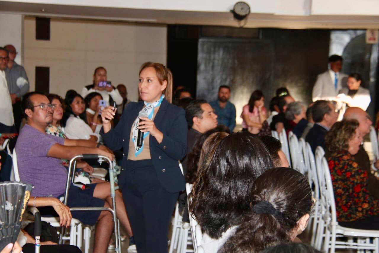 Lupita Leal presenta su tercer informe de labores