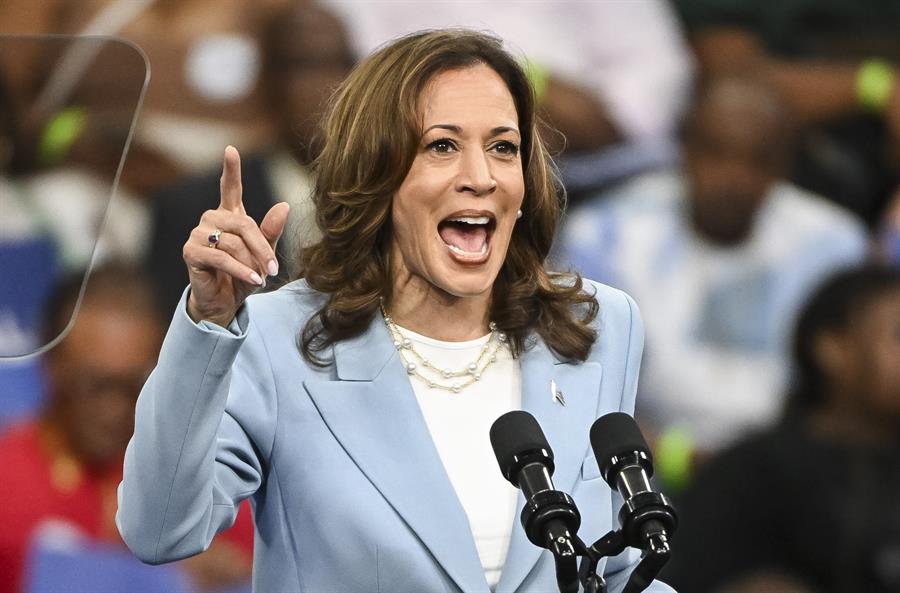 Kamala Harris elige contrarreloj a su candidato a vicepresidente