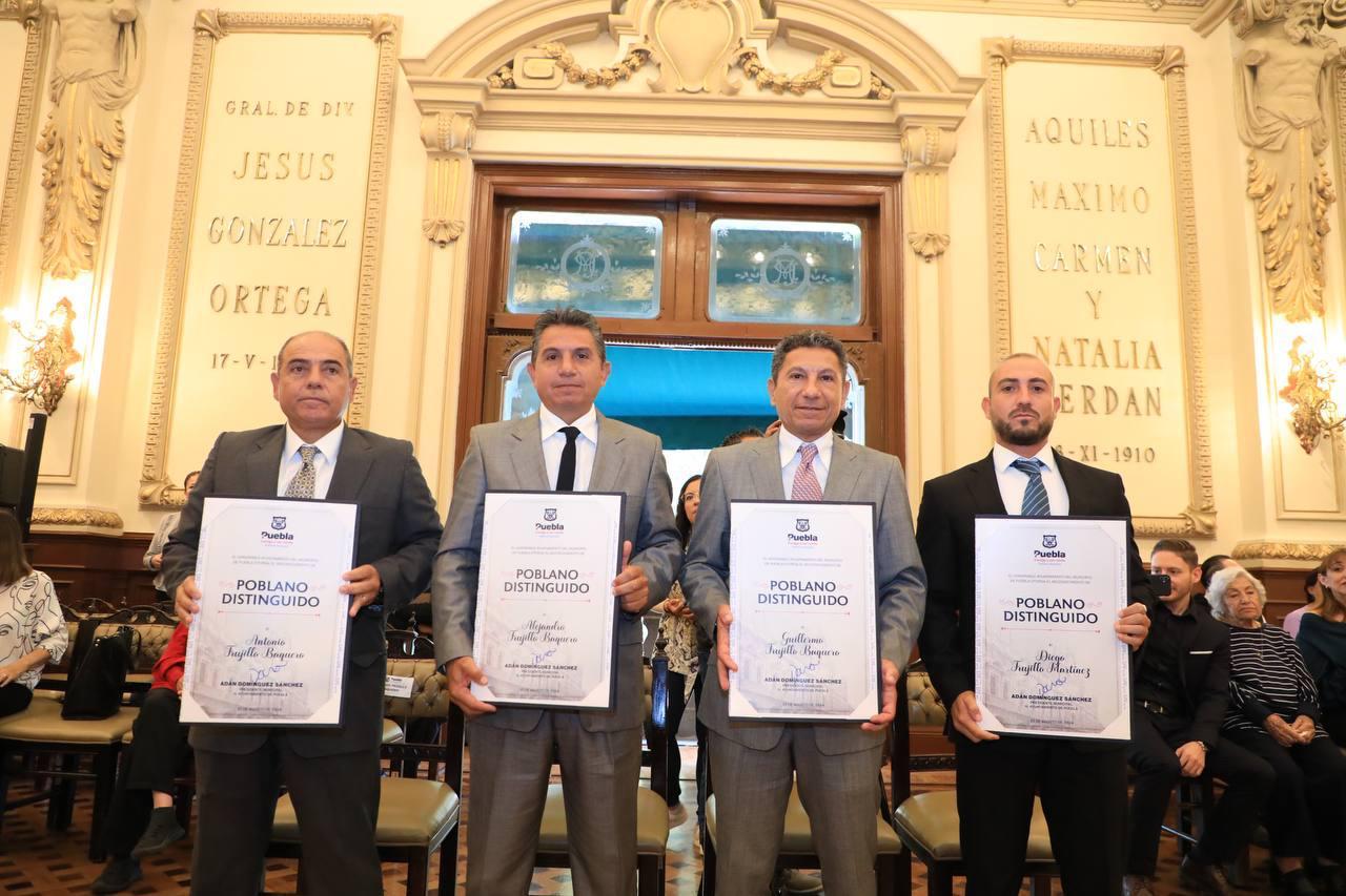 Ayuntamiento de Puebla reconoce a la Familia Trujillo