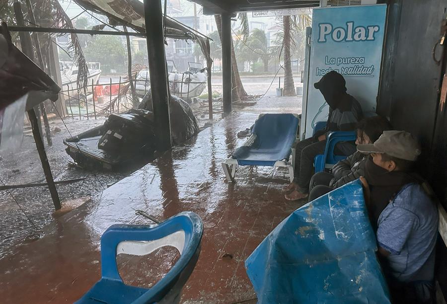 Ondas tropicales y otros fenómenos provocarán lluvias