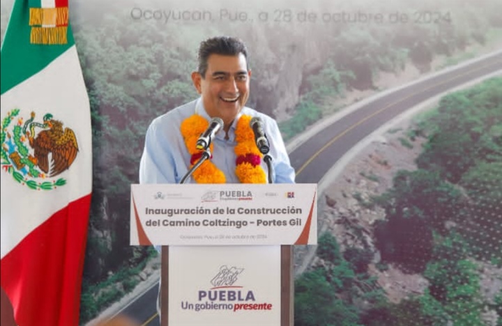 Inaugura Salomón Céspedes la carretera de Coltinzgo a Portes Gil