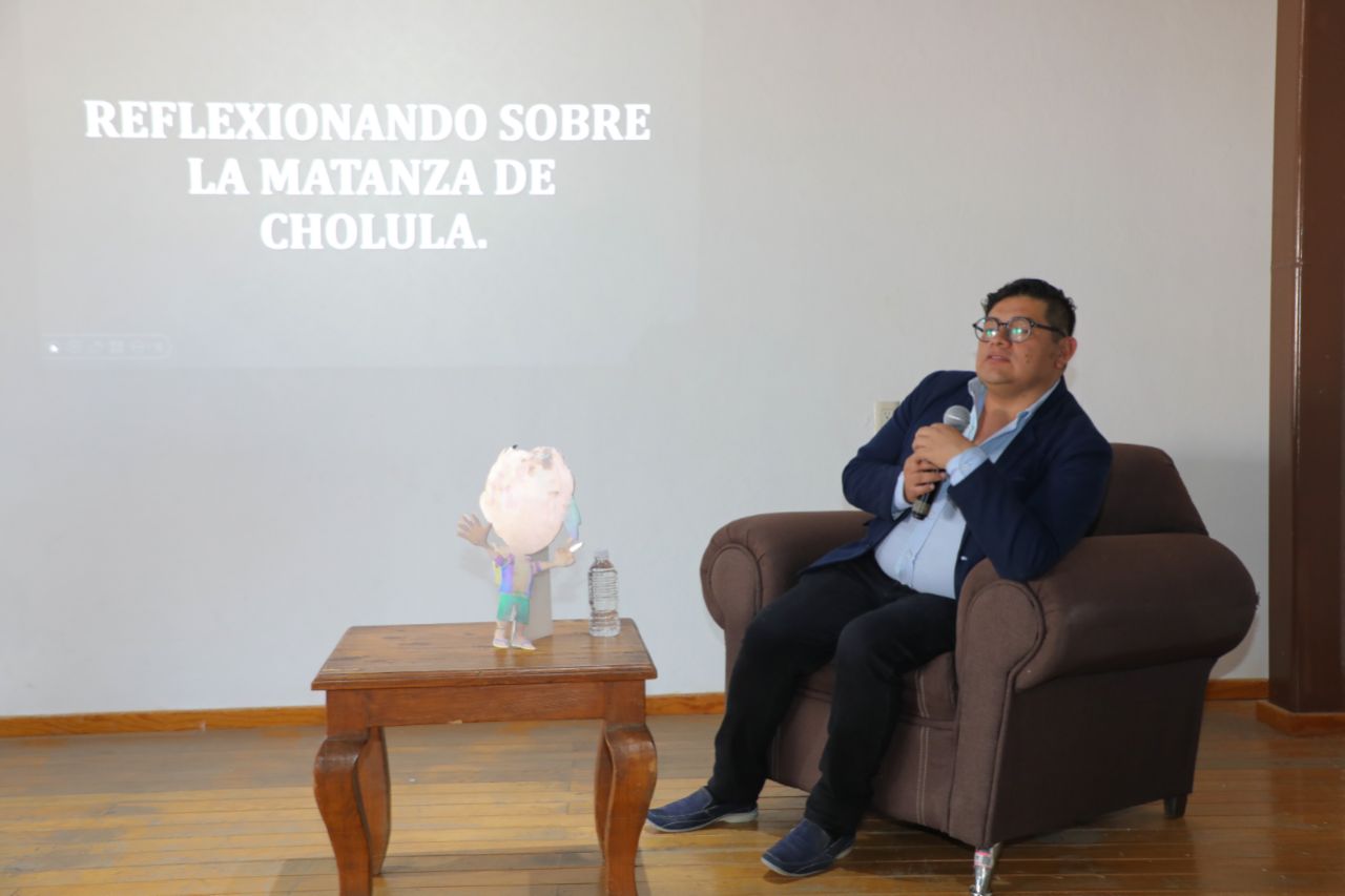 Presenta cultura y turismo conferencia “Reflexionando la Matanza de Cholula”