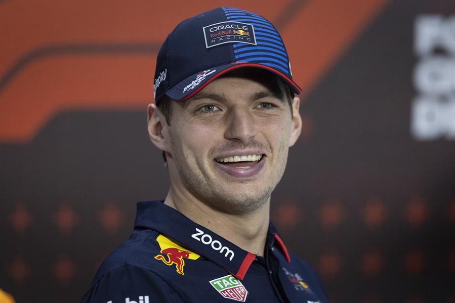 Verstappen, desafiante tras las críticas: “Soy triple campeón del mundo y sé lo que hago”