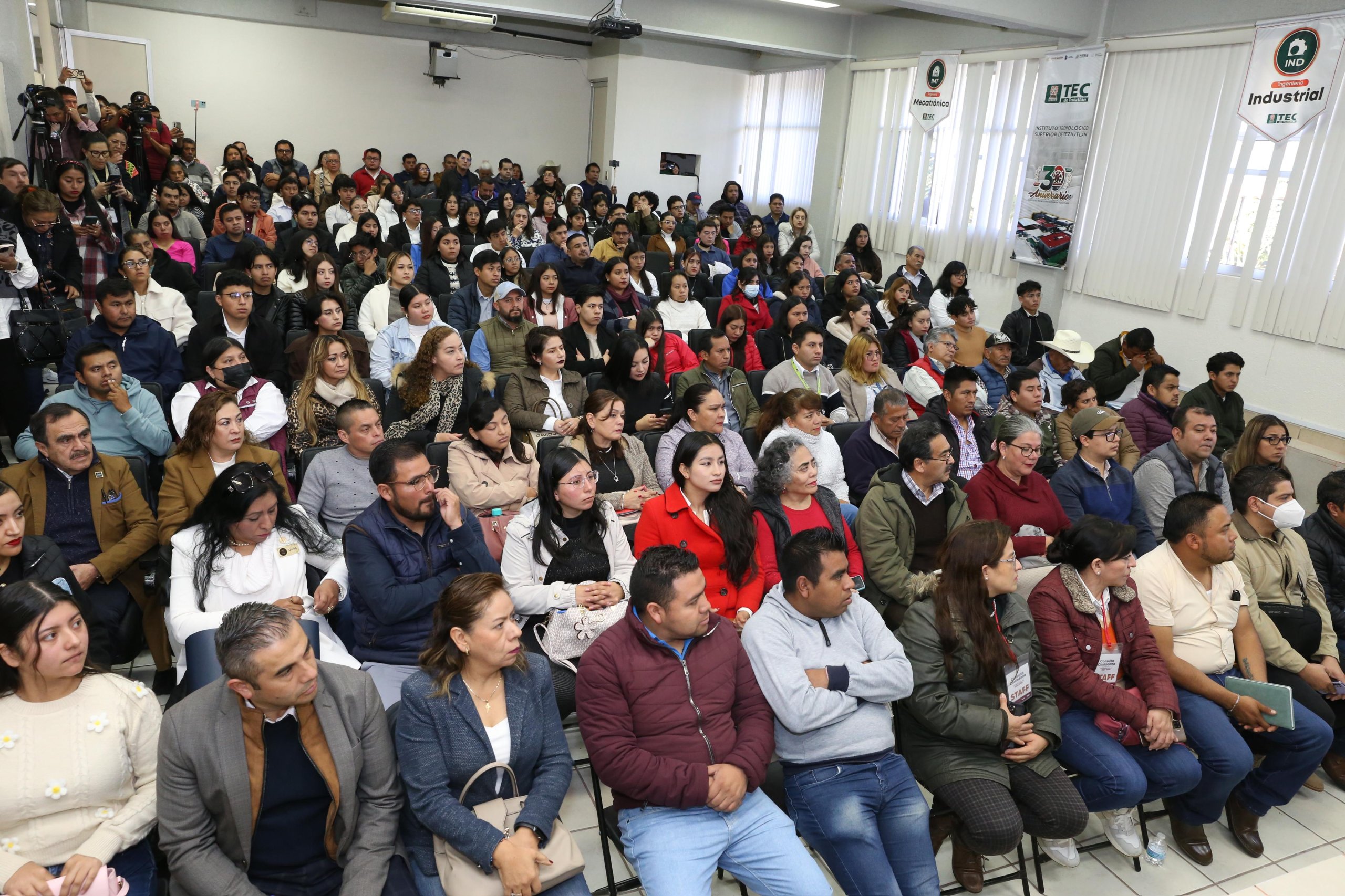 Se realizan en Teziutlán Foros Ciudadanos de Consulta para el PED