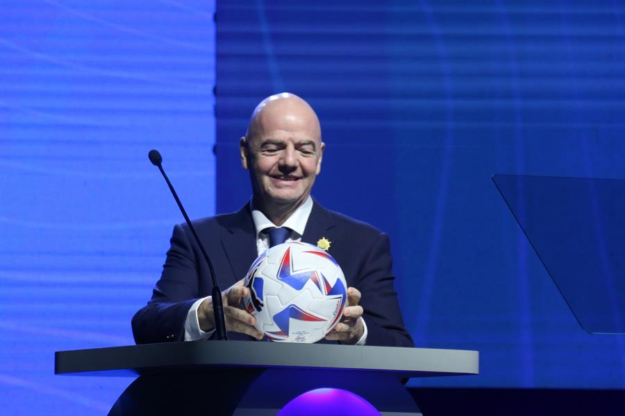 Gianni Infantino “horrorizado” por los insultos racistas a Balde