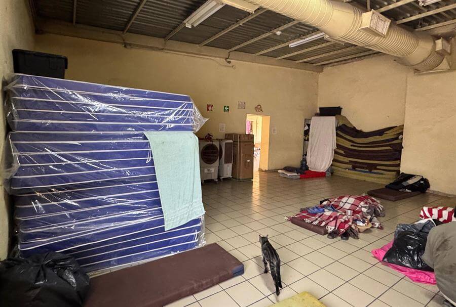 Tensa calma en albergues de la fronteraante las deportaciones