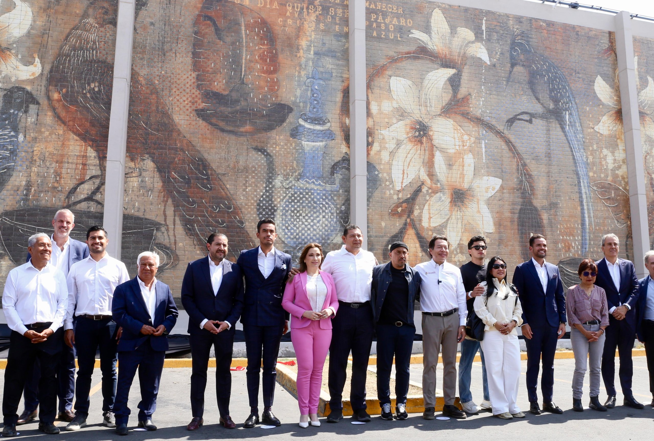 Mural monumental “Polinización”, crea sentido de comunidad