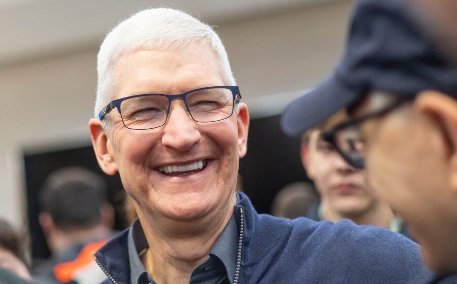 Apple dice que los aranceles de Trump le costarán 900 mdd