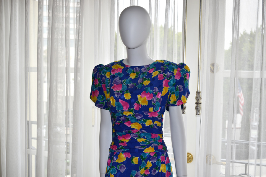 El Vestido "solidario" De La Princesa Diana Es Subastado Por 520.000 Dólares