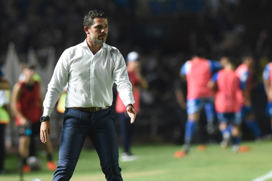 El Argentino Fernando Gago Llega Al Necaxa En Reemplazo De Nicolás Larcamón