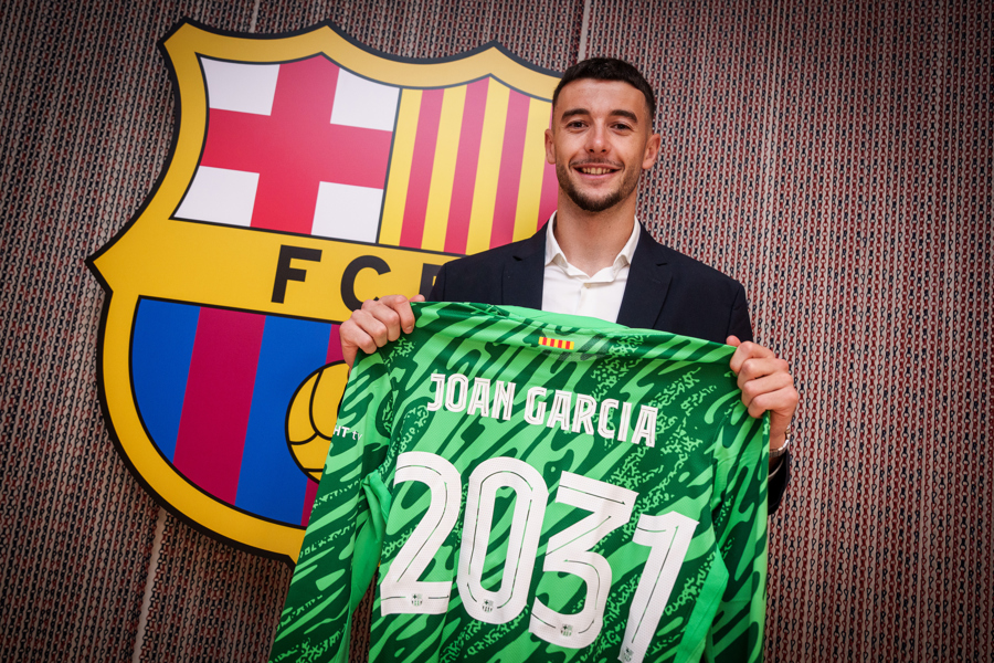 Joan García: "el Proyecto Del Barça Es Muy Ilusionante"