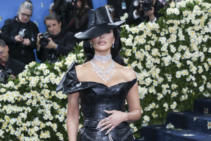 Kim Kardashian Producirá Y Podría Actuar En La Cinta De Acción Real De Las Muñecas 'bratz'