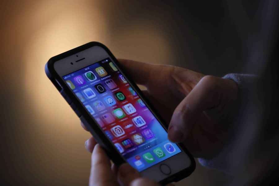 Perú Comienza A Bloquear 130.000 Celulares Sin Registro, De Un Total De 1,5 Millones
