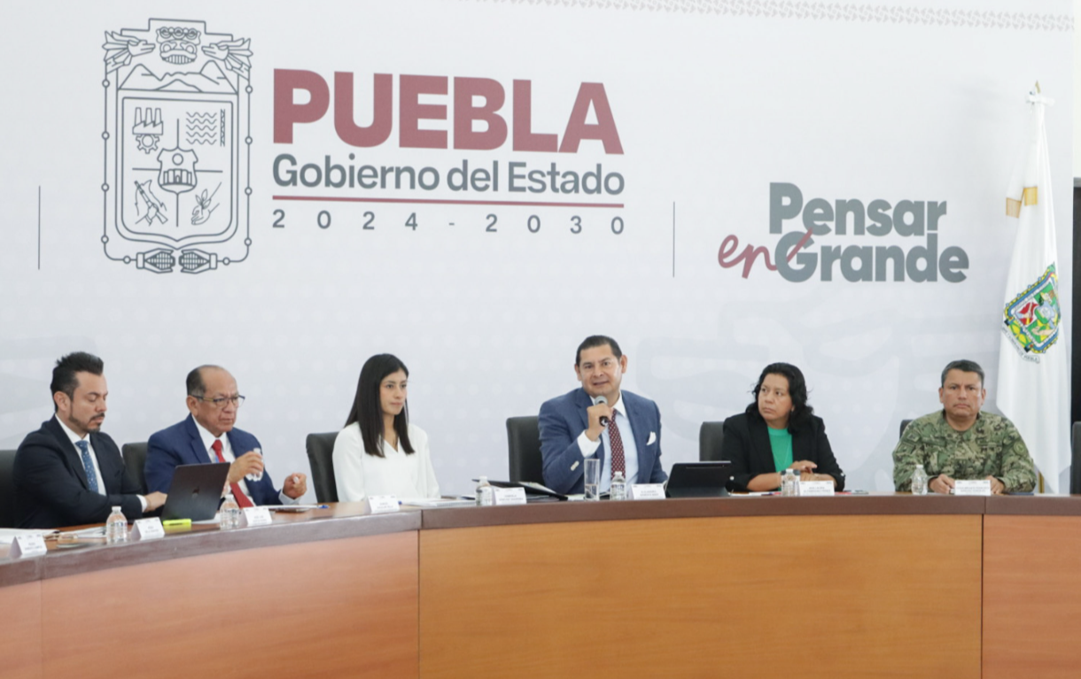 Gobierno de Puebla abandera delegación rumbo a los Deportivos Nacionales Escolares 2025