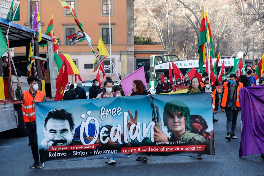 La Guerrilla Kurda Pkk Inició Su Desarme En El Norte De Irak