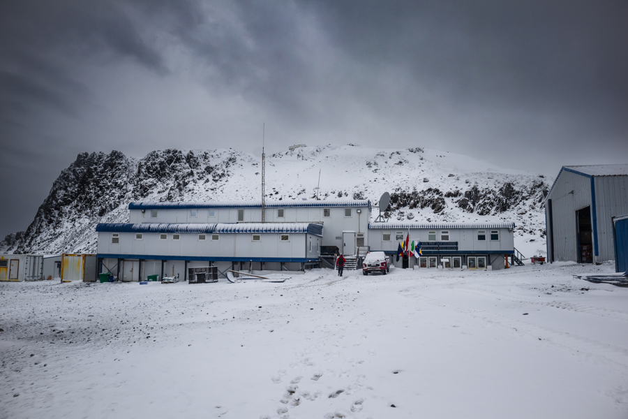 Primer Invierno Polar De Base Escudero, Con La Que Chile Fortalece Su Rol En La Antártida