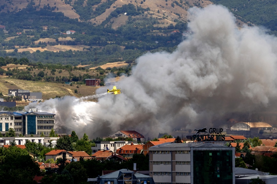 Siguen Activos Once Incendios En Macedonia, Avivados Por El Fuerte Viento