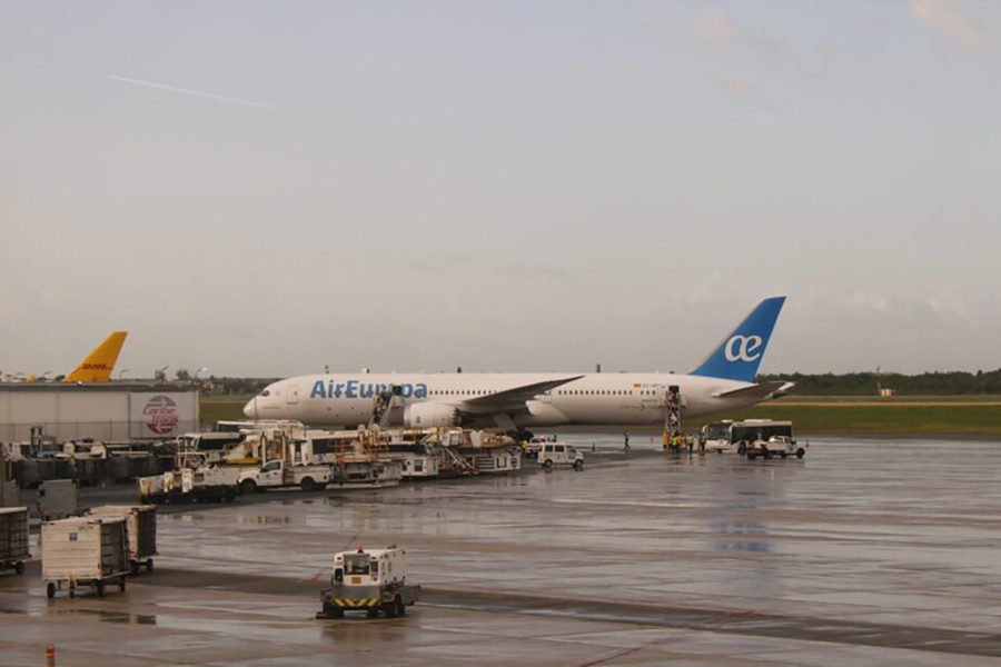 Falsa Alarma De Bomba Obliga A La Inspección De Un Avión De Air Europa En Santo Domingo