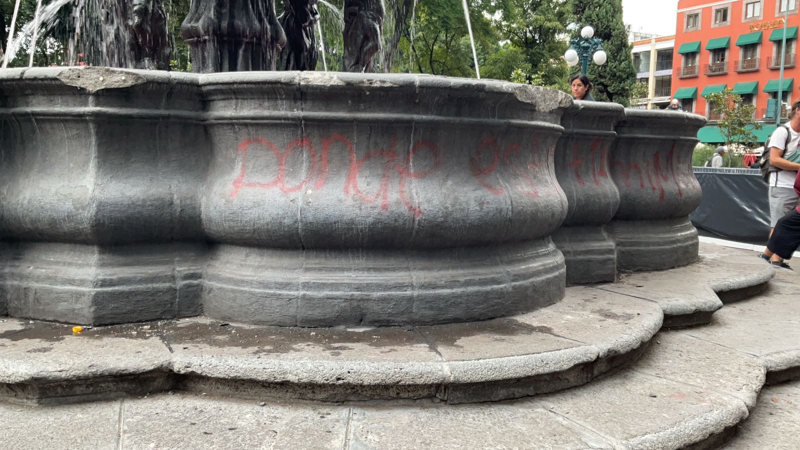 Reportan daños en fuente de San Miguel