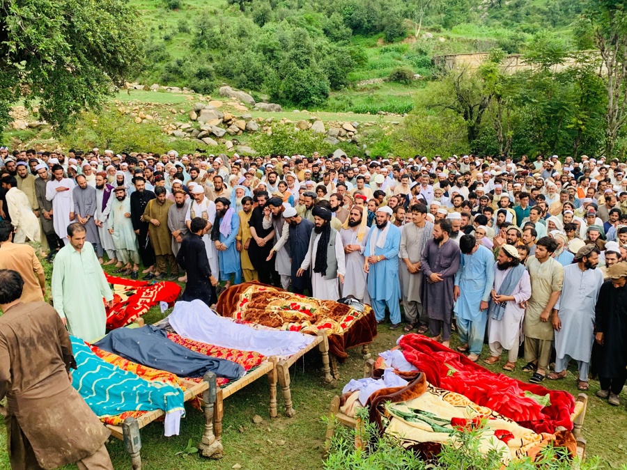 Más De 170 Muertos Por El Monzón En Pakistán Y 5 Más Al Estrellarse Helicóptero De Rescate