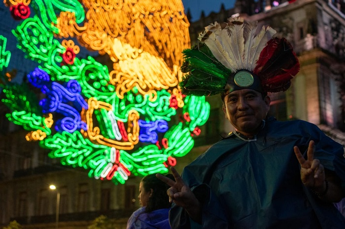 Narrativas falsas hacen mexicanos disfuncionales