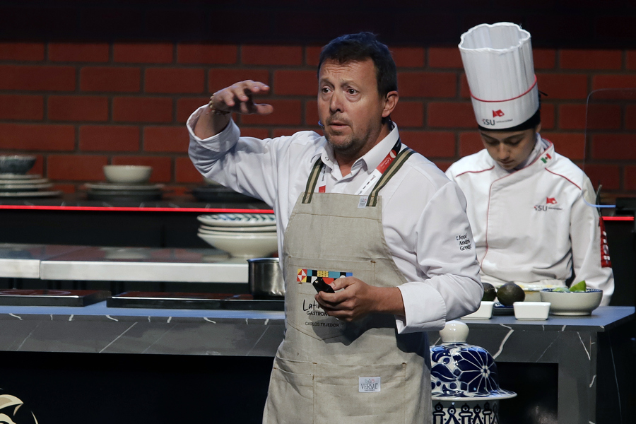 Sonreír y equivocarse, las claves para la vida y la cocina