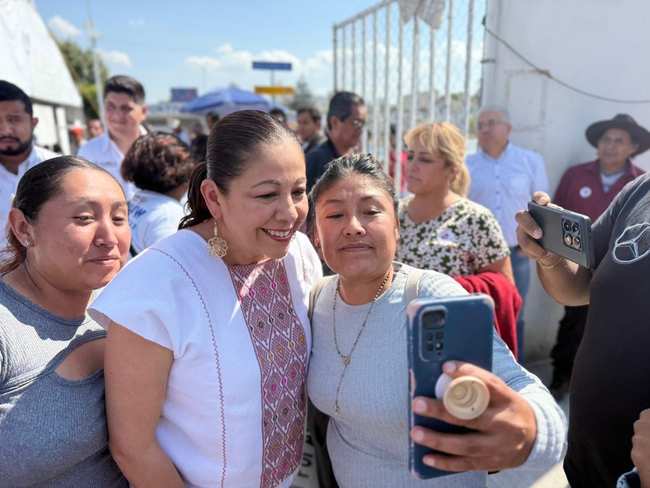 Reciben habitantes de Loma Bella Alarmas vecinales