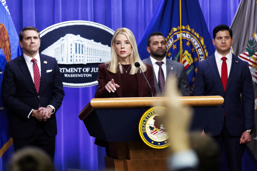 EU eleva recompensa por atleta canadiense fugitivo