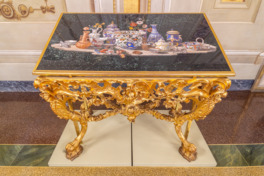 El Palacio Pitti De Florencia Exhibe El Mobiliario Regio De Las Dinastías Medici Y Saboya