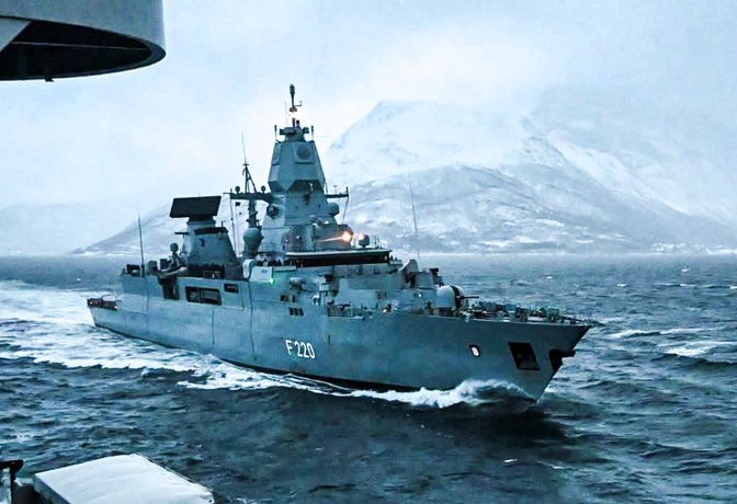 China acusa a EE.UU. de usar Groenlandia como pretexto