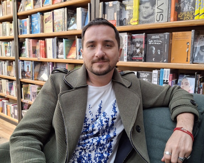 Mariposas amarillas vuelan de México a Budapest 