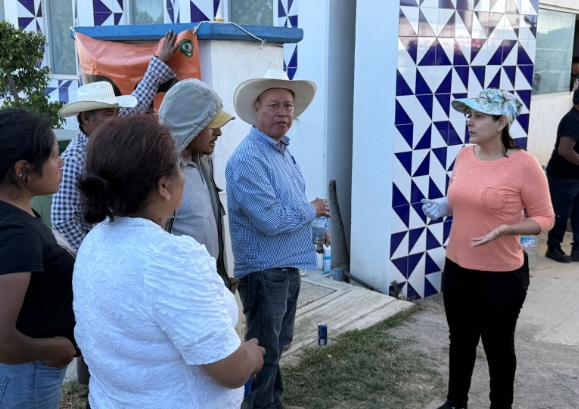 Entregan apoyo a afectados por incendio en la SN