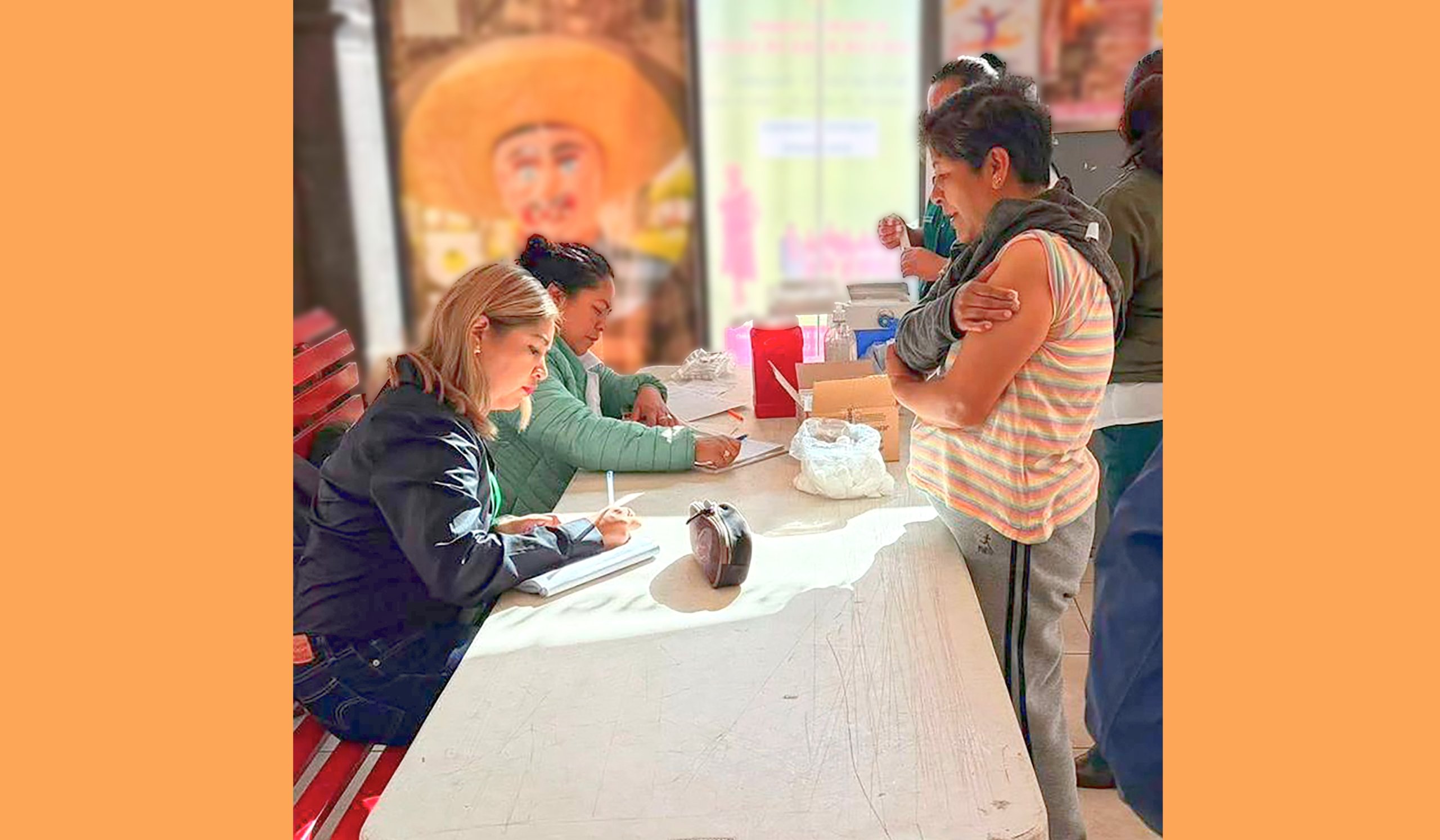 Gobierno de Texmelucan y CESSA realizan jornada gratuita de vacunación contra sarampión y otras enfermedades