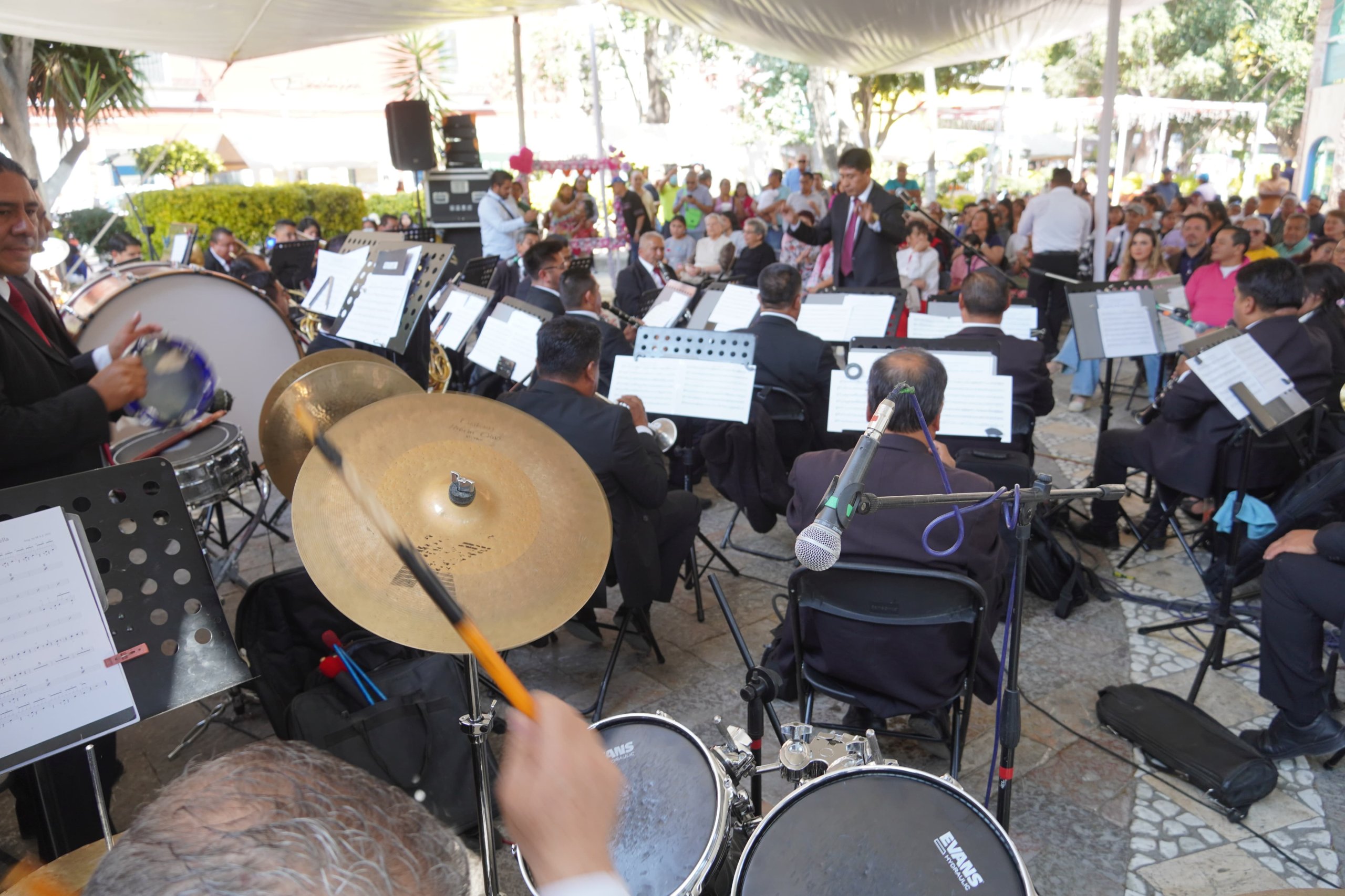 Gobierno de Juan Manuel Alonso celebra Día de San Valentín con presentaciones artísticas