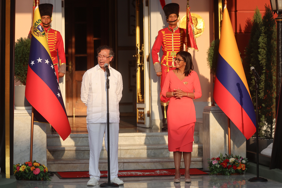 Venezuela Y Colombia Acuerdan Ofensiva Contra Mafias Fronterizas E Interconexión Eléctrica