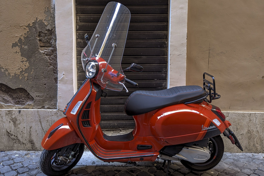 Una octogenaria pop que sigue rodando por el mundo