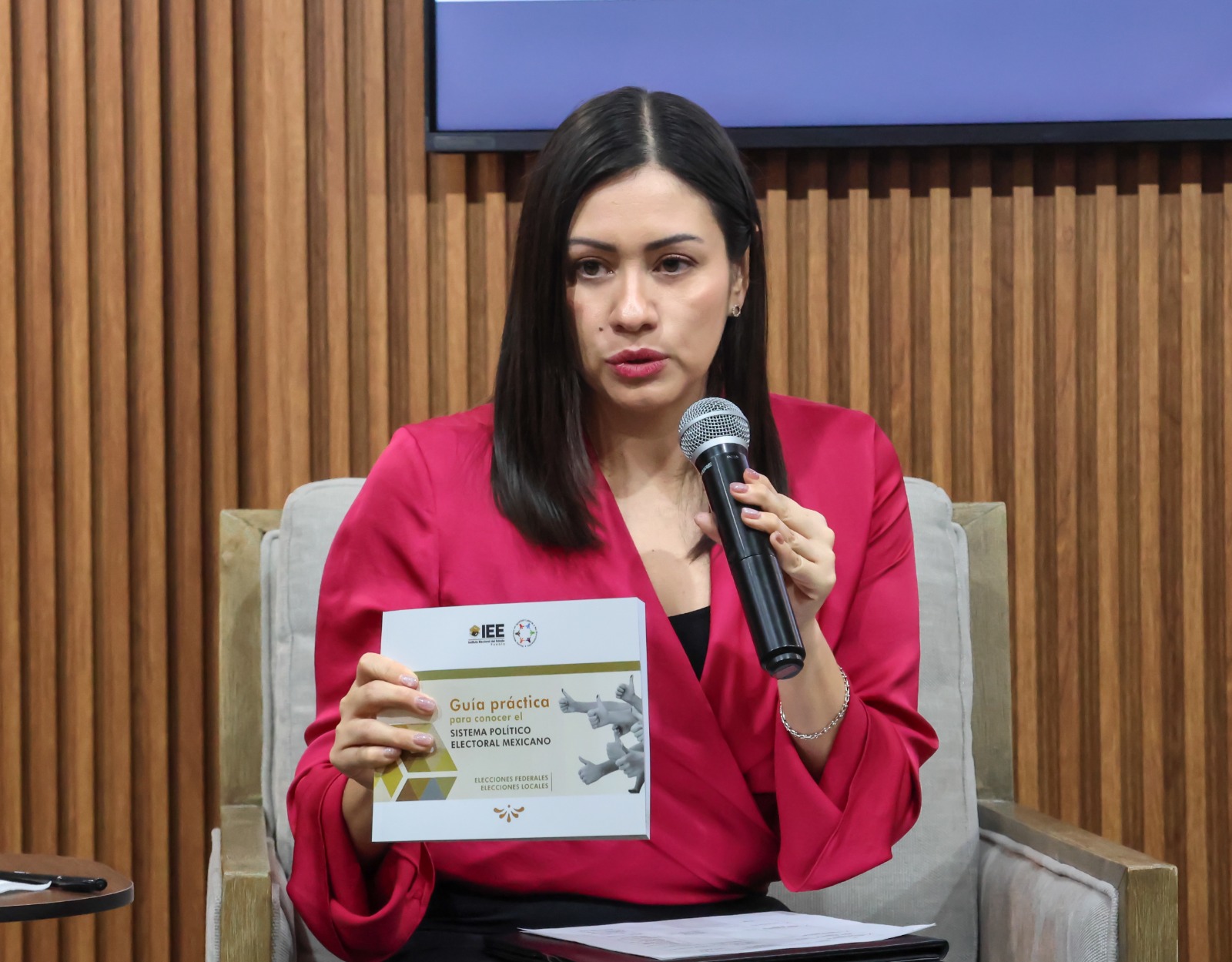 Blanca Cruz García, fuerte candidata al INE 